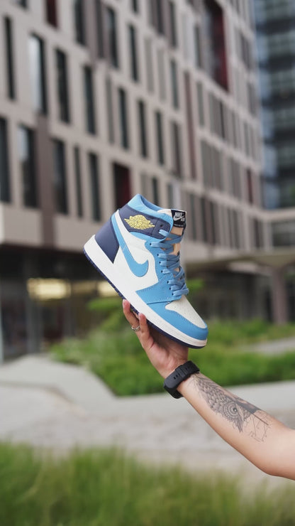 Jordan R1 High Og azul