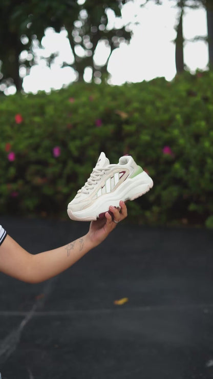 Adidas ozgaia