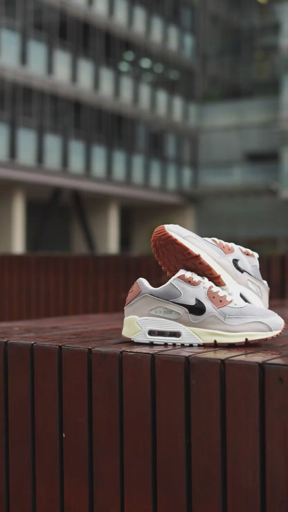 Nike air max 90 pata