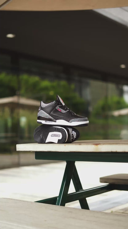Jordan R3 Levis R3